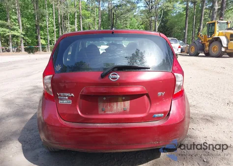 2016 Nissan Versa Note S (Sr)/S Plus/Sl/Sr/Sv z USA, uszkodzony, nr VIN 3N1CE2CP6GL371599